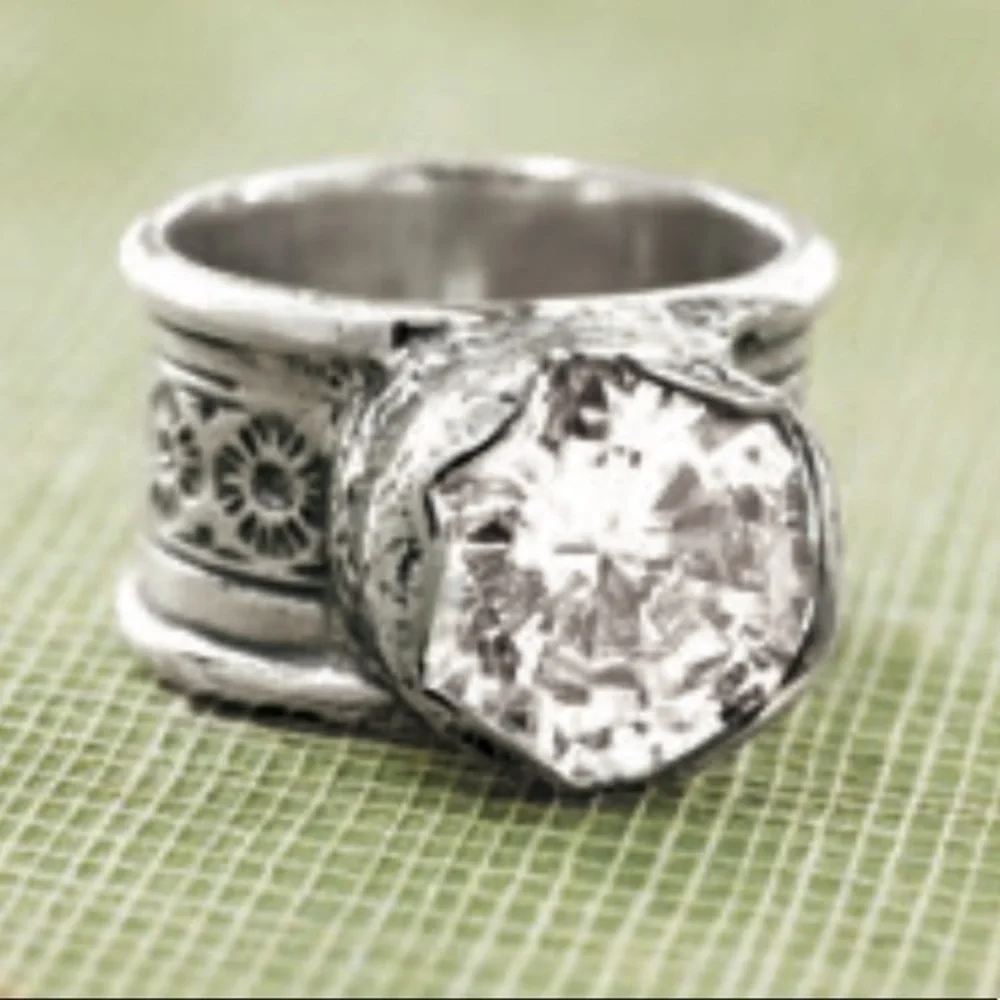 Ring Silpada Queen For A Day Ring sterling silver etched band and large CZ